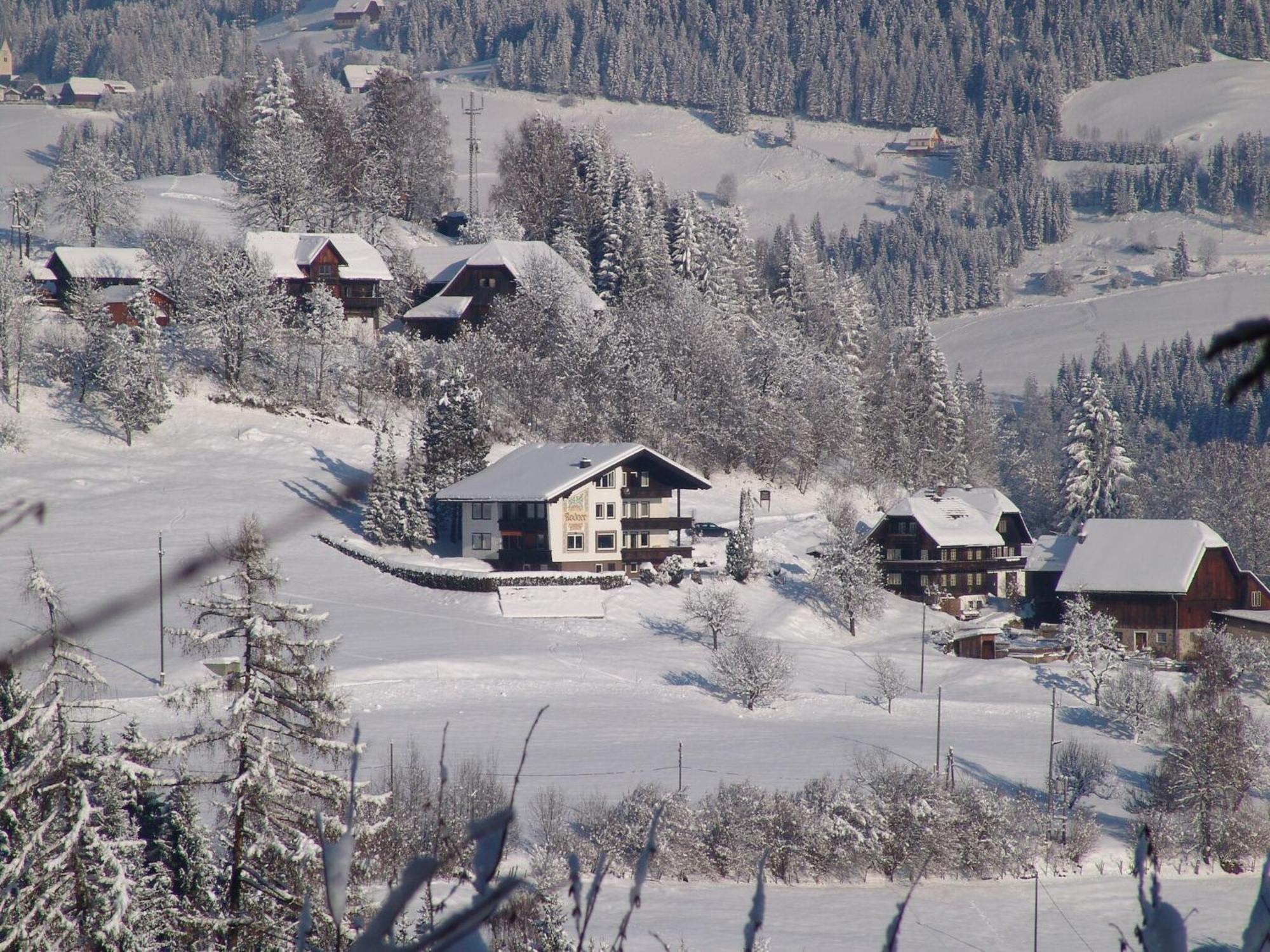 Cozy Apartment In Afritz Am See Near Gerlitzen Ski Area Kültér fotó