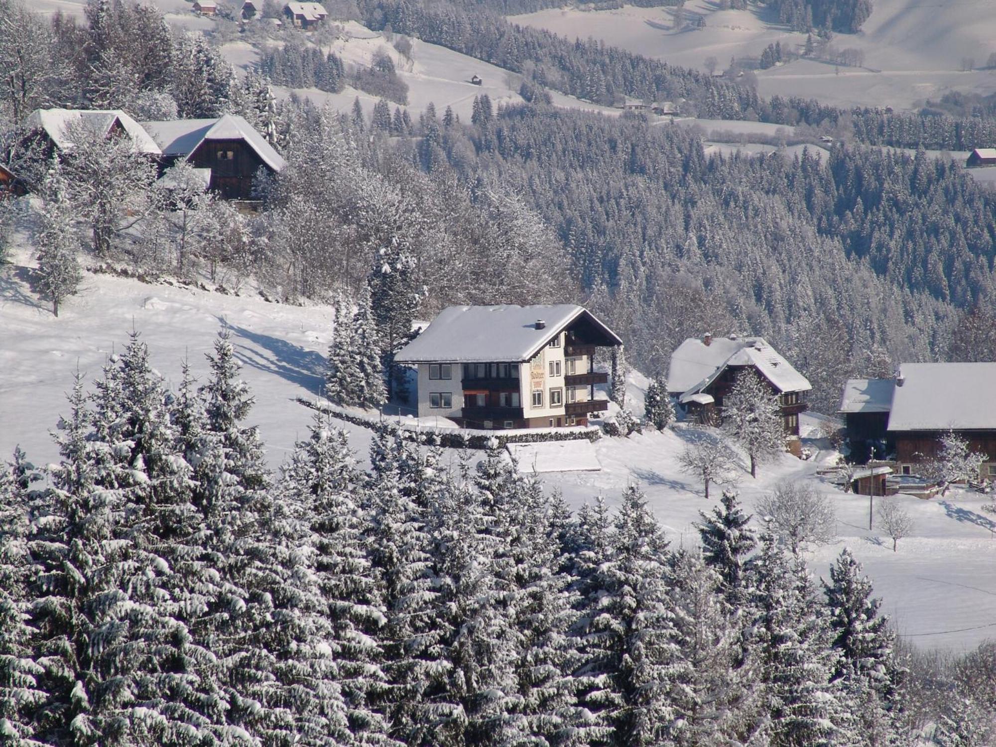 Cozy Apartment In Afritz Am See Near Gerlitzen Ski Area Kültér fotó